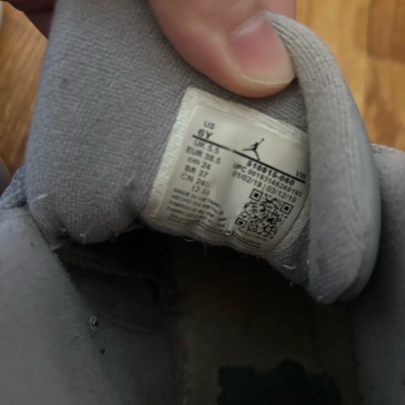 Air Jordan 12 Retro “Racer Pink” - Picture 2 of 3